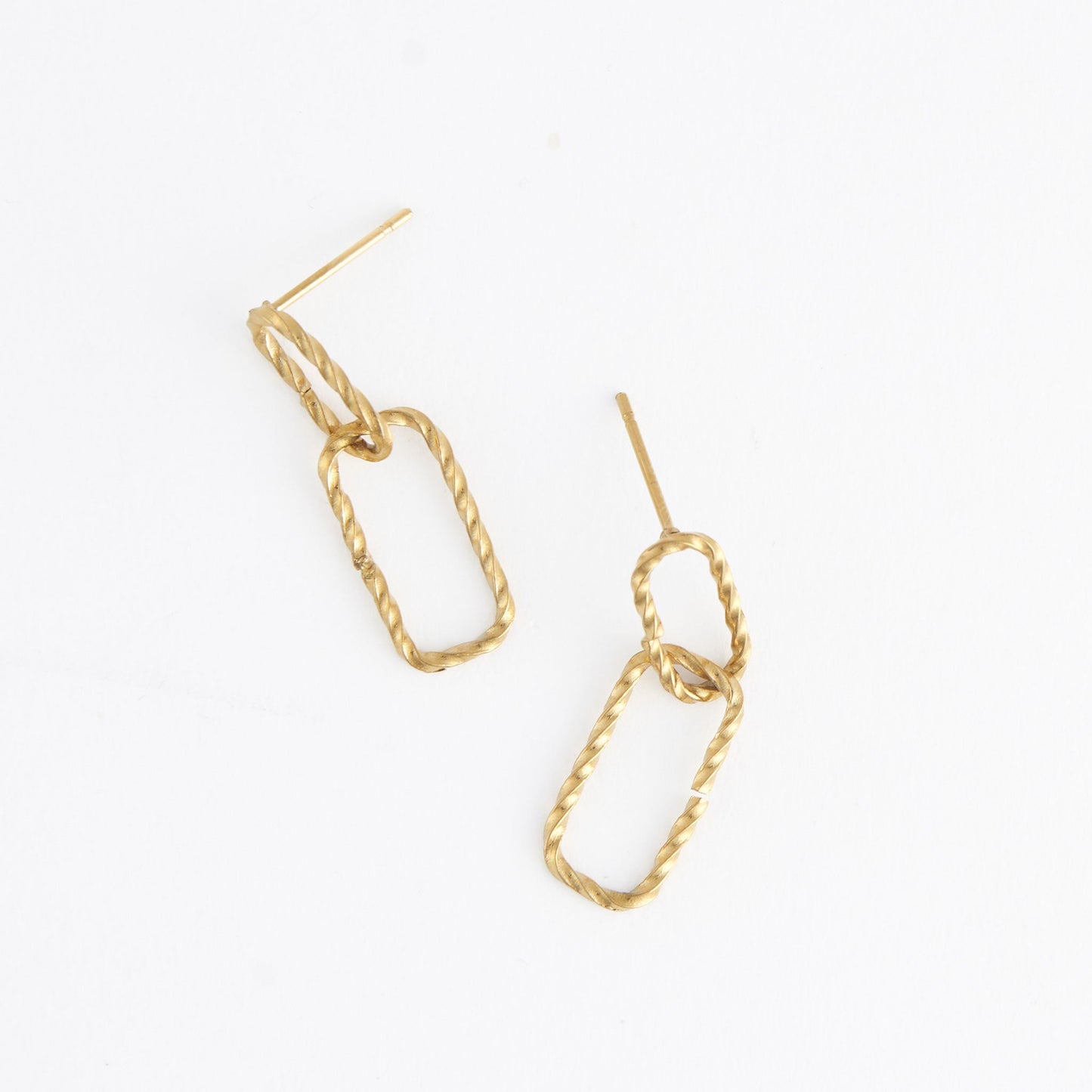 Narelle Waterproof Textured Oval Link Stud Earrings