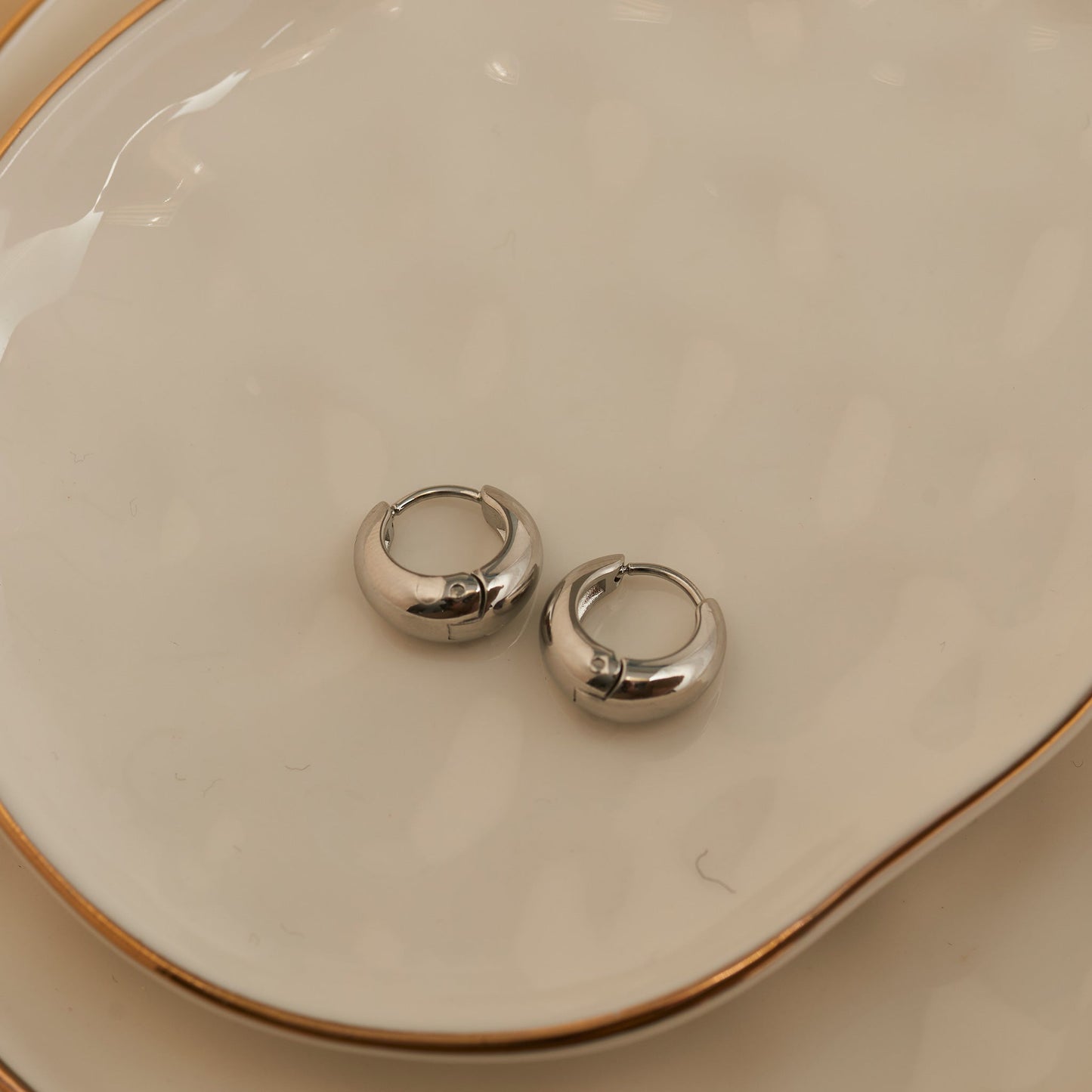 Narelle Waterproof Graduated Huggie Hoop Earrings