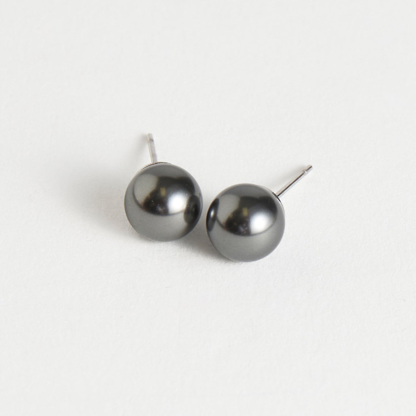 Narelle Waterproof Pearl Stud Earrings