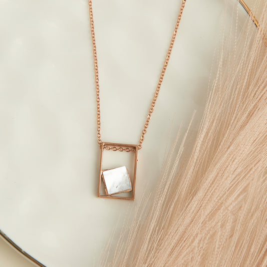 Ss 3 Rect Shape & Mop Nk-Rose Gld