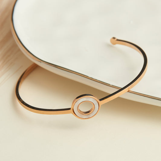 Ss Linked Circle & Mop Br-Rose Gld