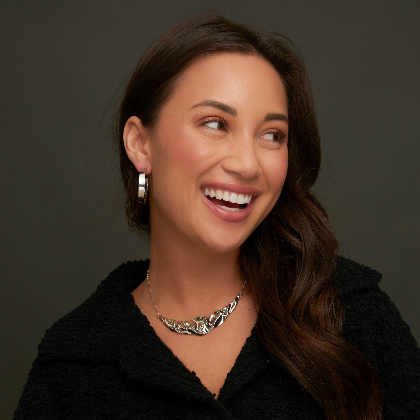 Silver Crumpled Metal Collar Necklace