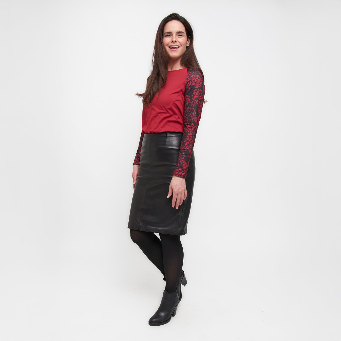 Victoria Raglan Top