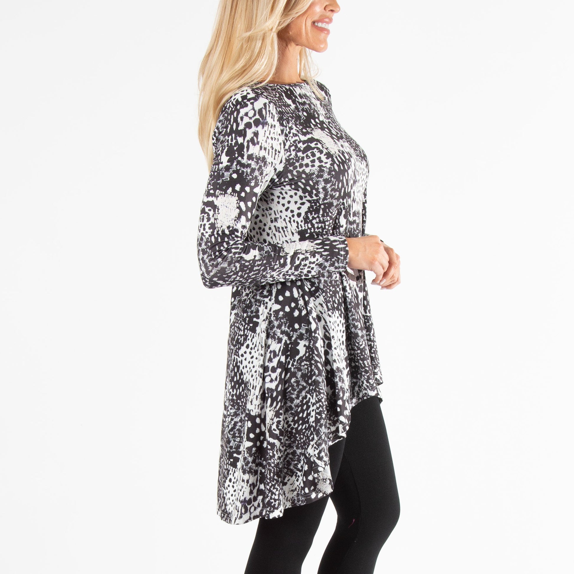 Sadie High Low Top
