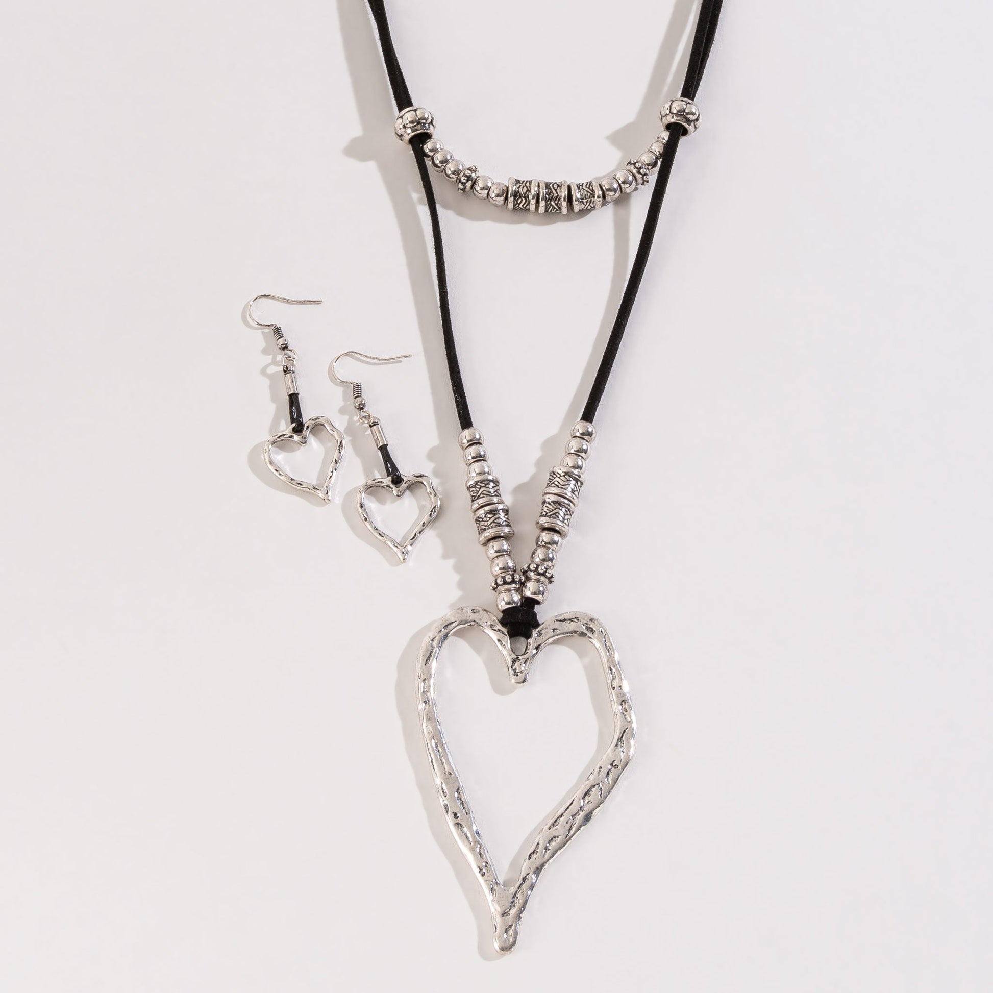 Mattie Textured Heart Pendant Necklace & Earring Set