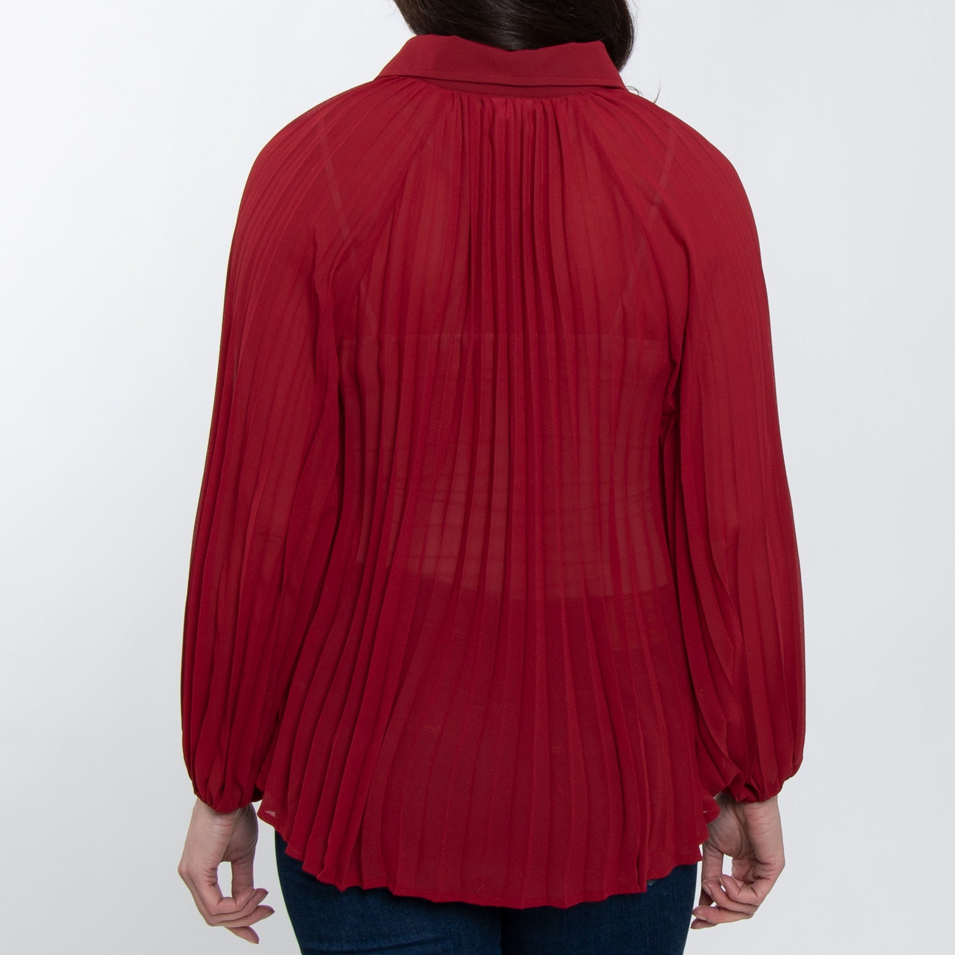 Elsie & Zoey  Women's Essie Pleated Button Up Blouse