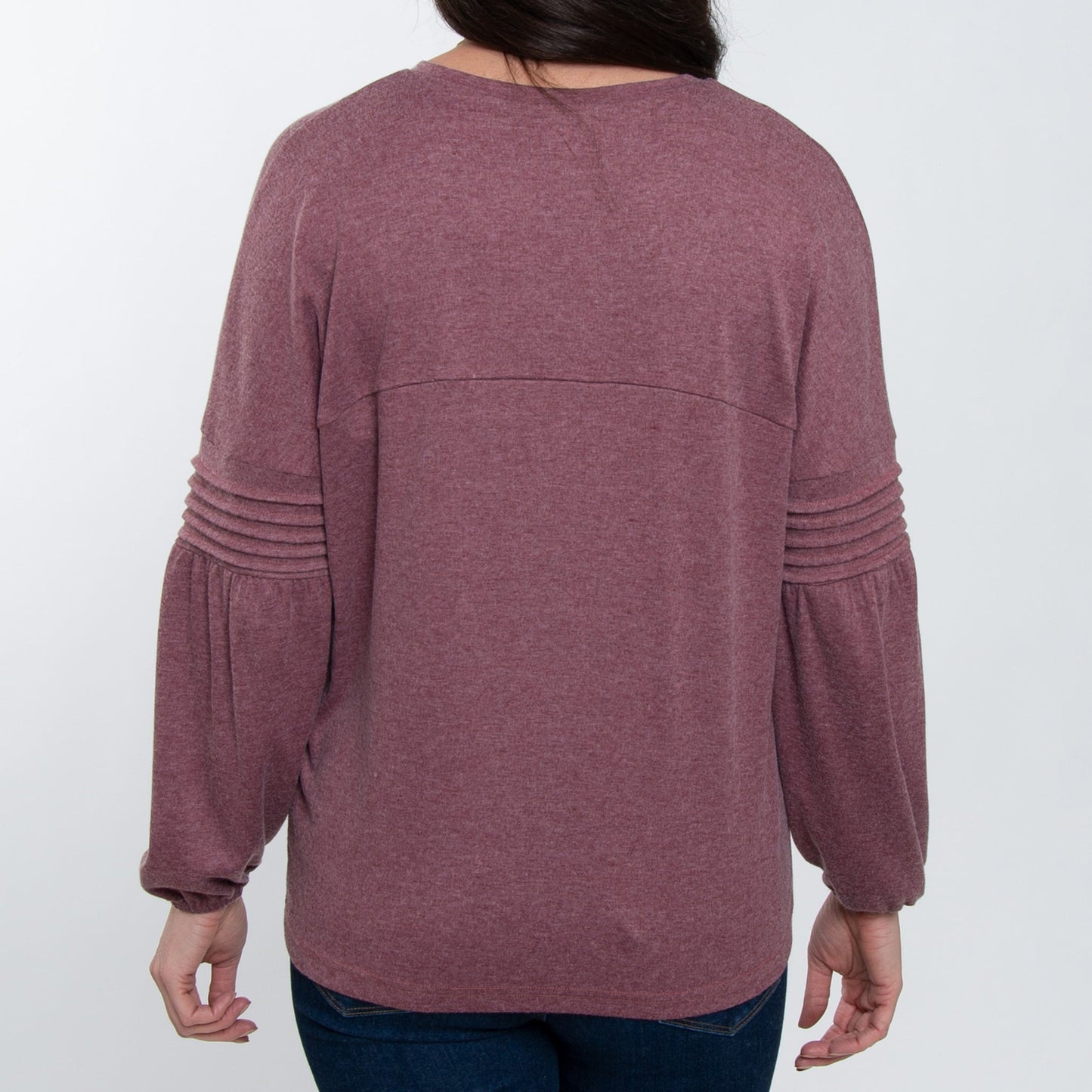 Elsie & Zoey  Women's Carson Pleated Bishop Sleeve Top