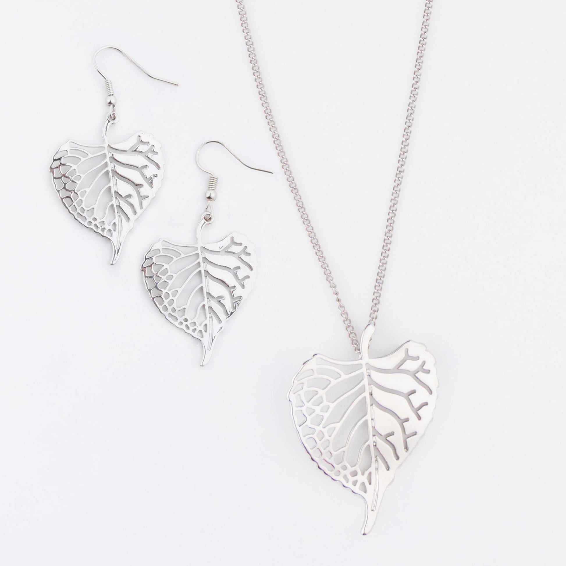 Elora Poplar Leaf Pendant Necklace & Earring Set