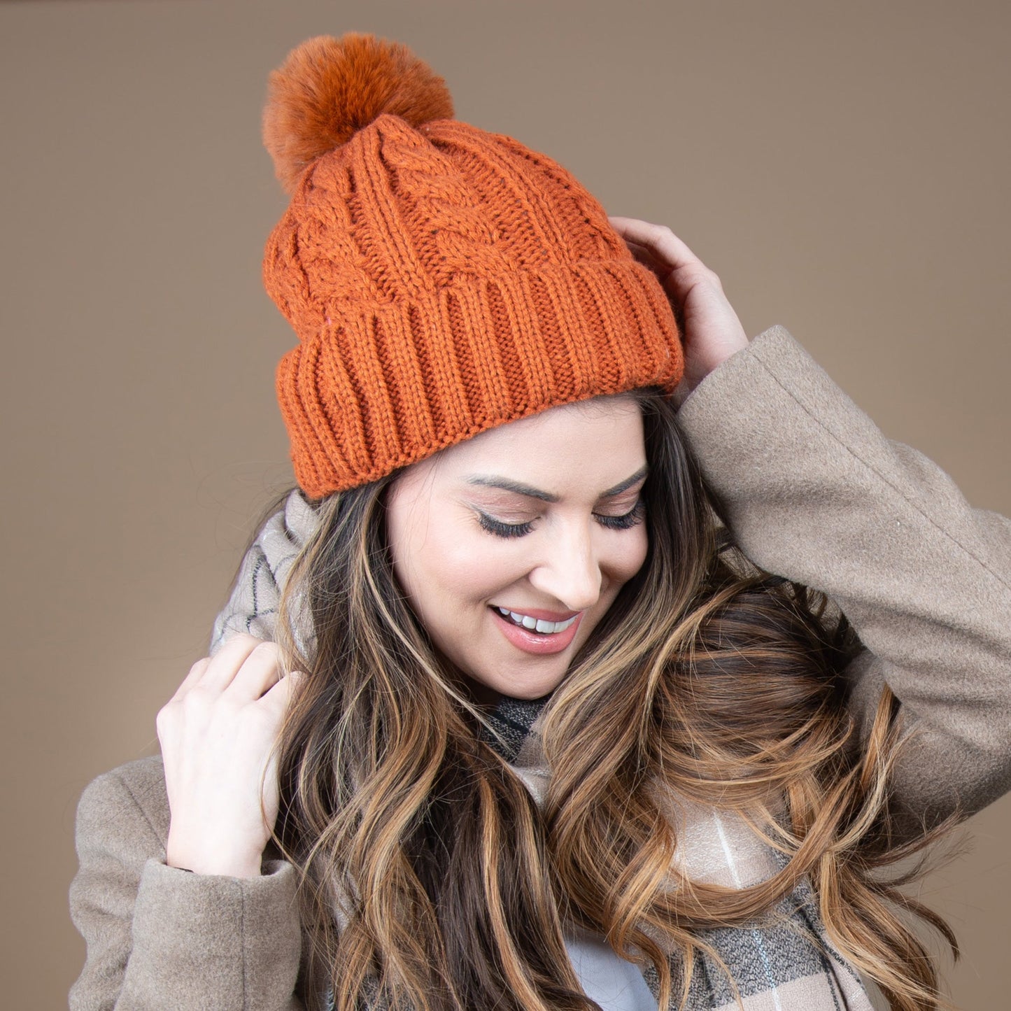 Howard's Women's Winter Sierra Cable Knit Pom Beanie