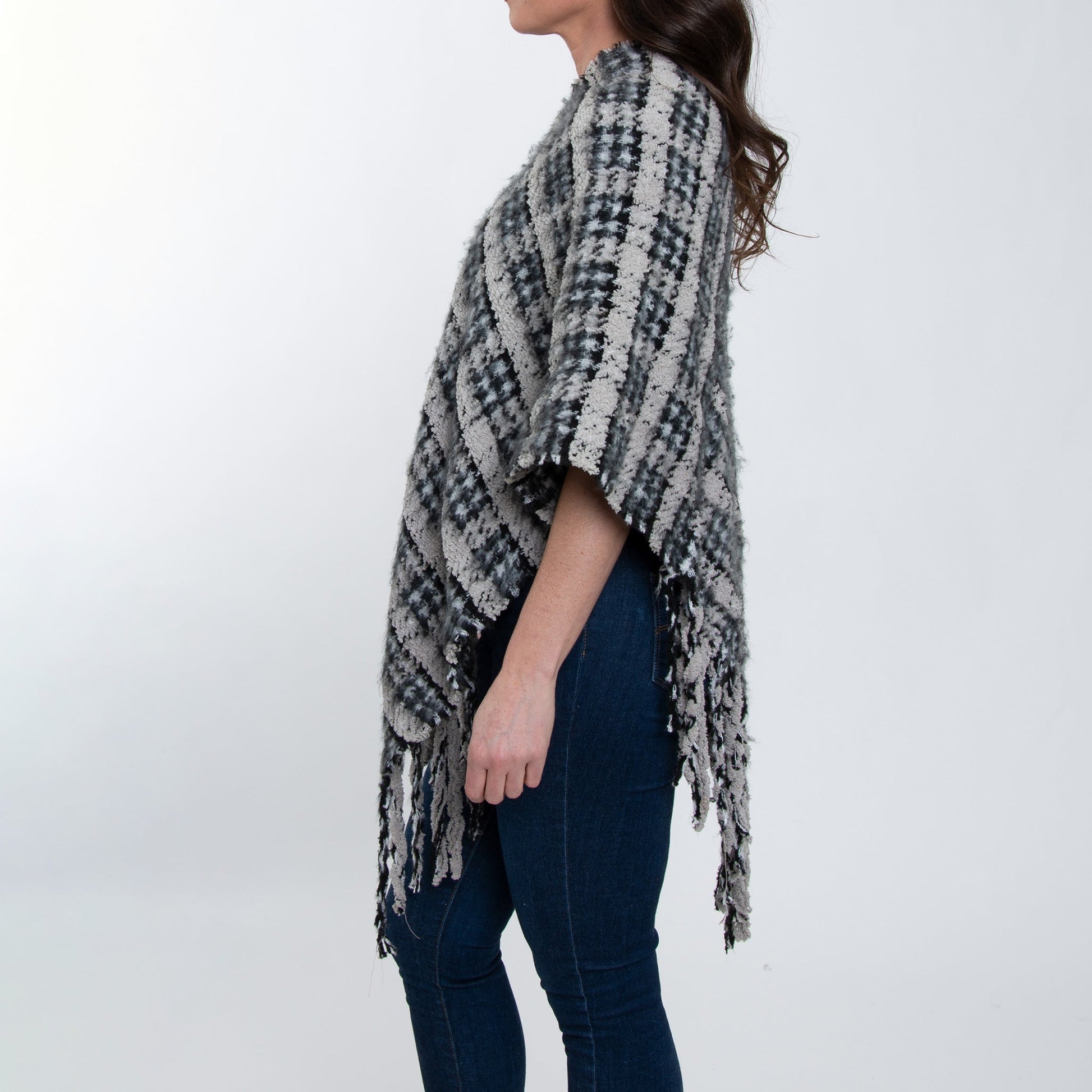 Howard's Women's Winter Jude Herringbone Poncho