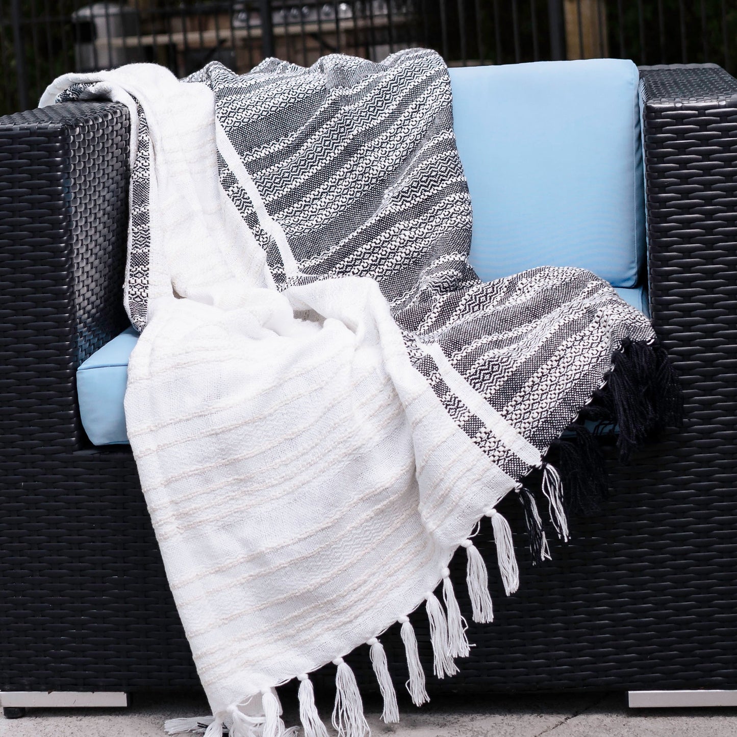 Genevieve Handwoven Indoor/Outdoor 50x70 Throw