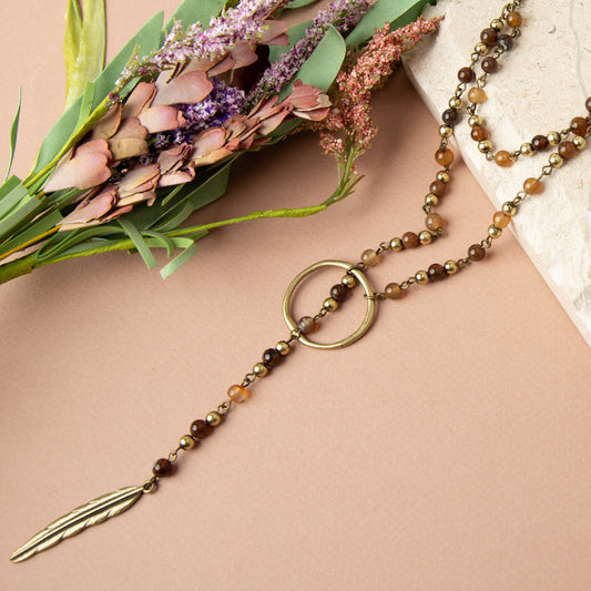 Alissa Feather Pendant Lariat Necklace