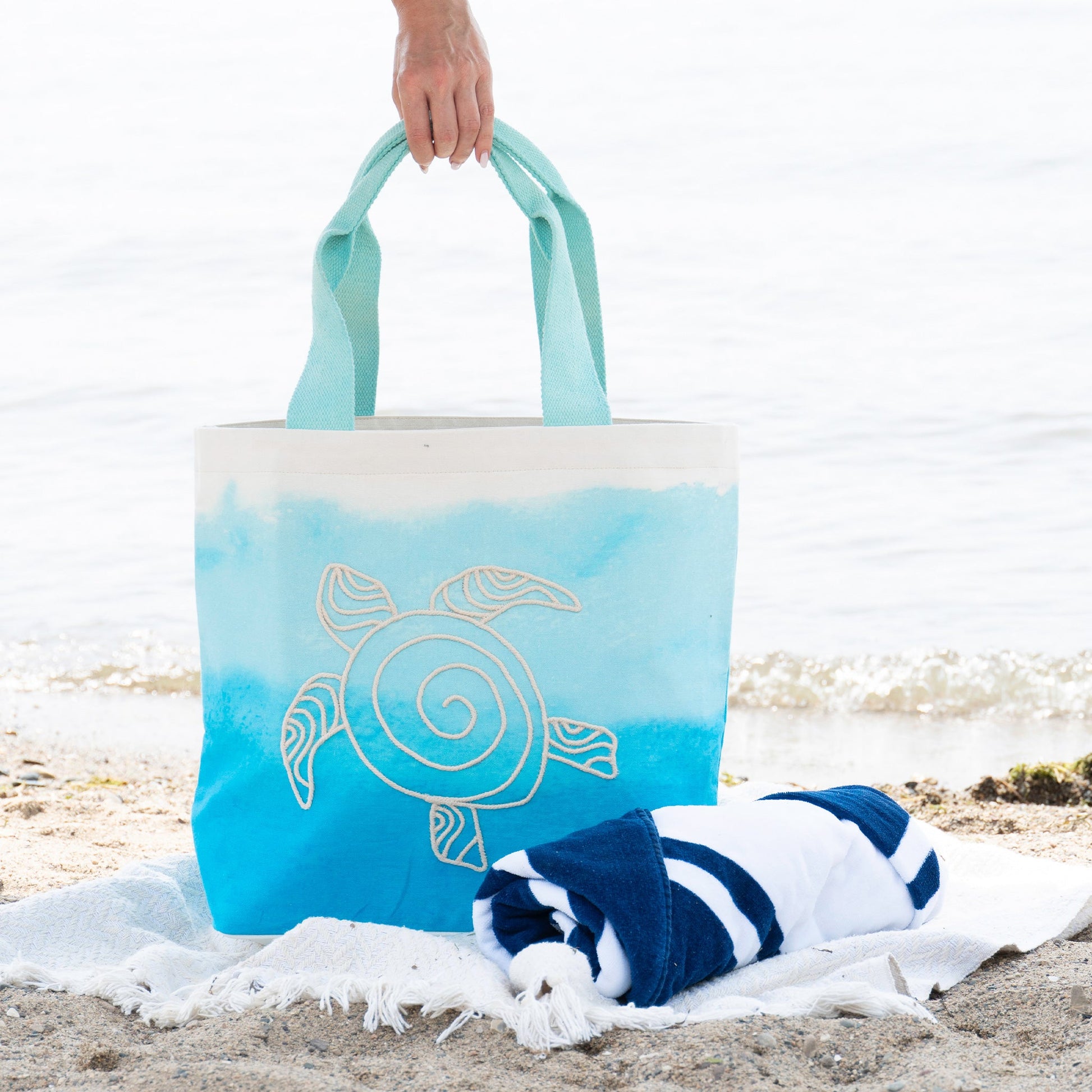 Maui Water Resistant Tote