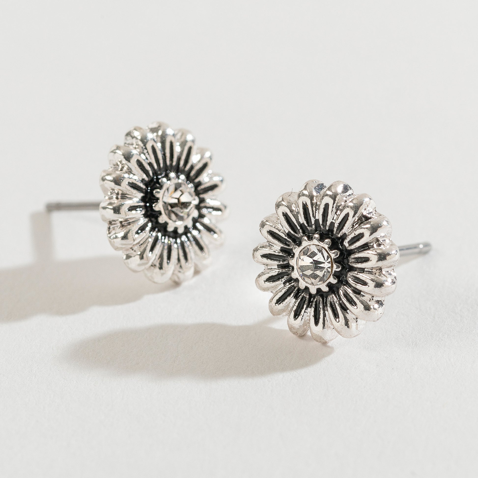 Antique Silver Flower Ear Sense Earrings