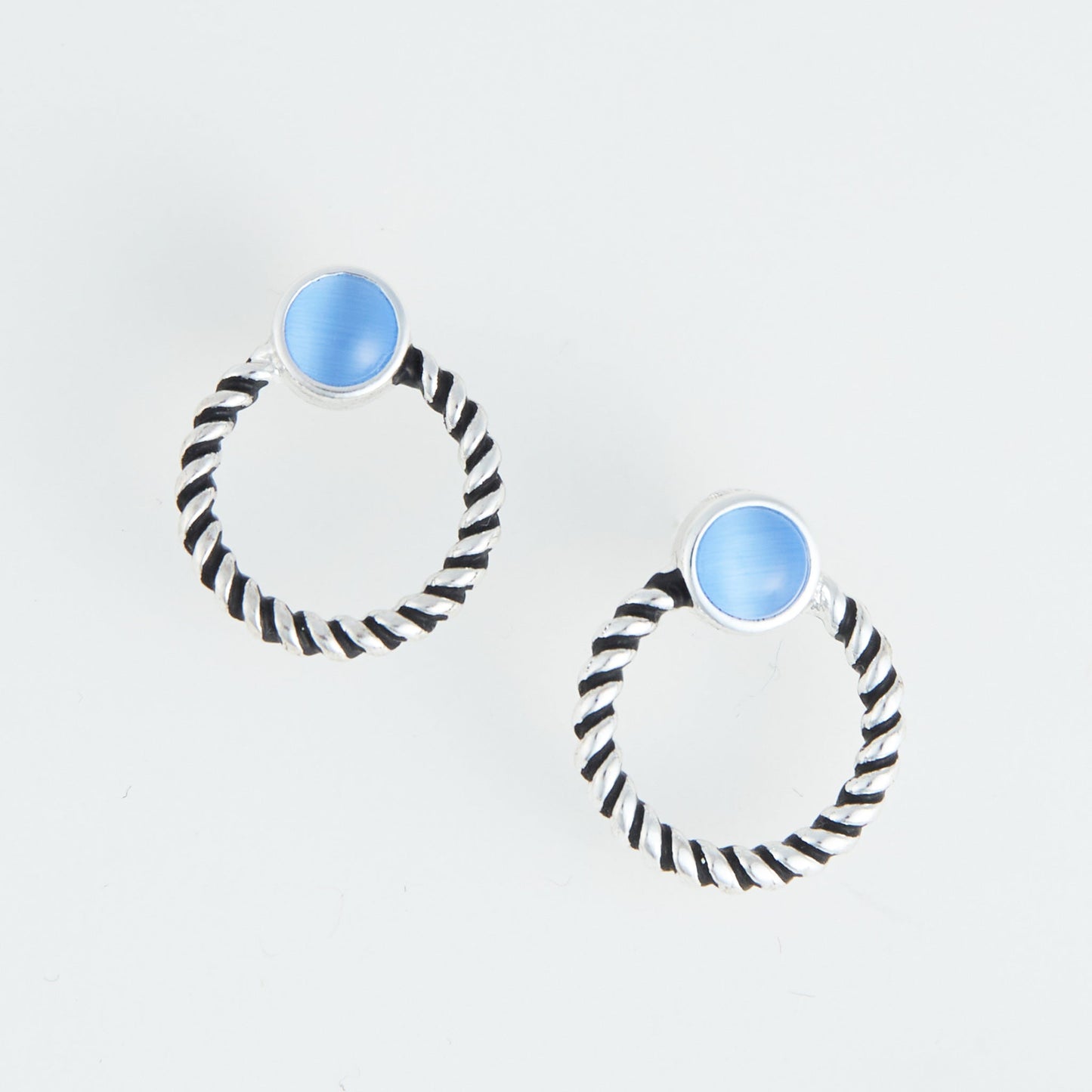 Silver Antique Rope Circle Blue Cateye Ear Sense Earrings
