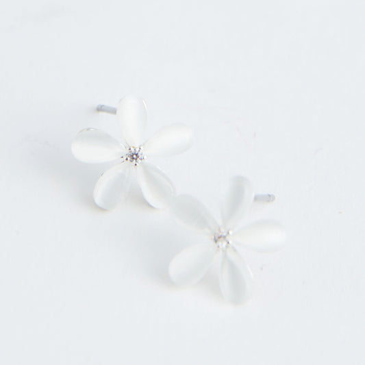 Silver White Cateye Flower Ear Sense Earrings