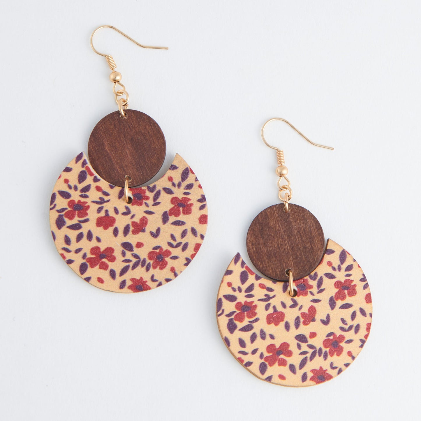 Jolie Wooden Floral Print Round Earrings