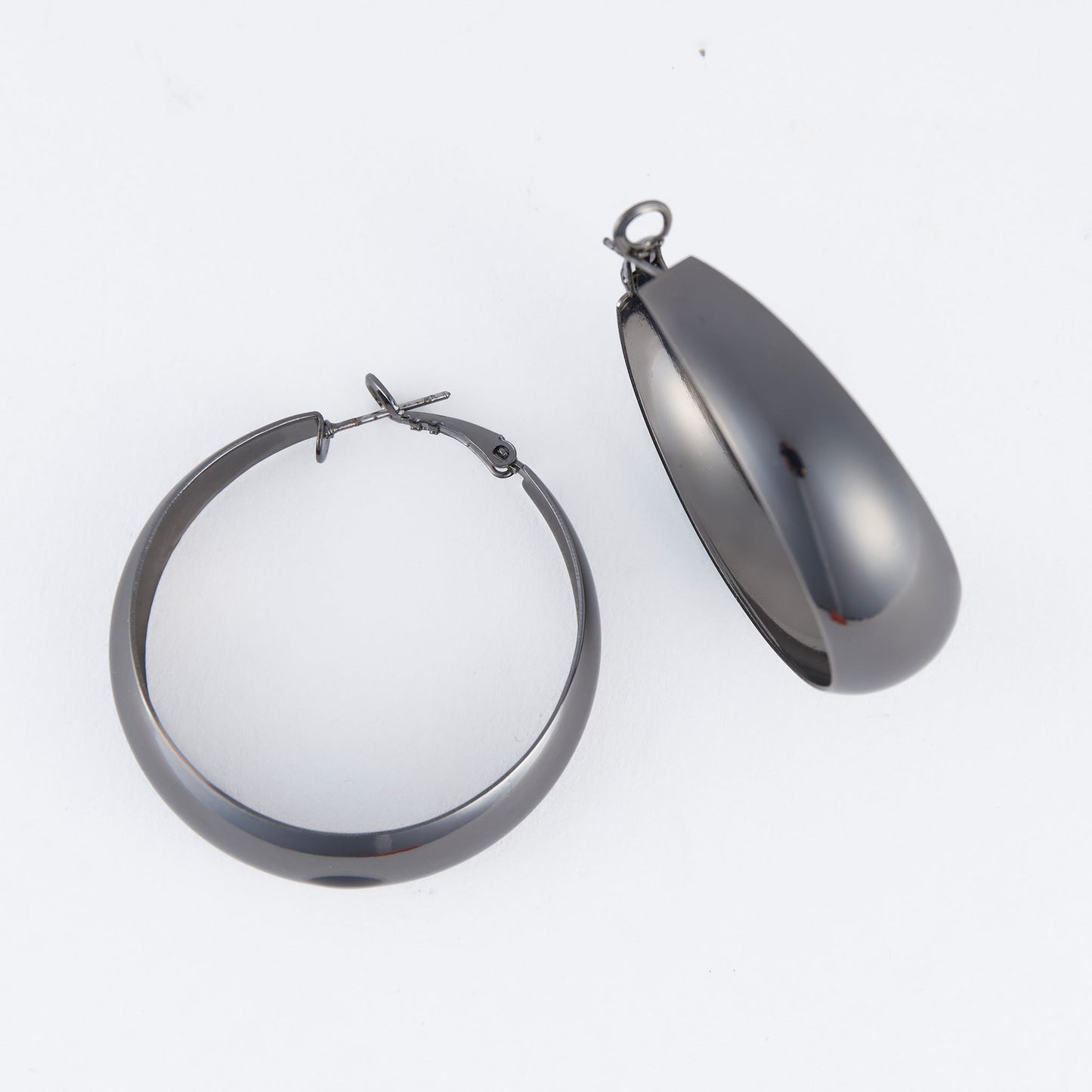 Ridley Flat Hoop Earrings