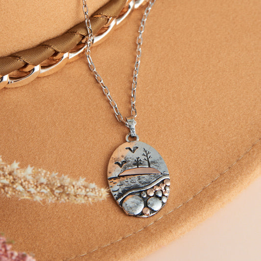 Sinclair Oval Nature Pendant Necklace