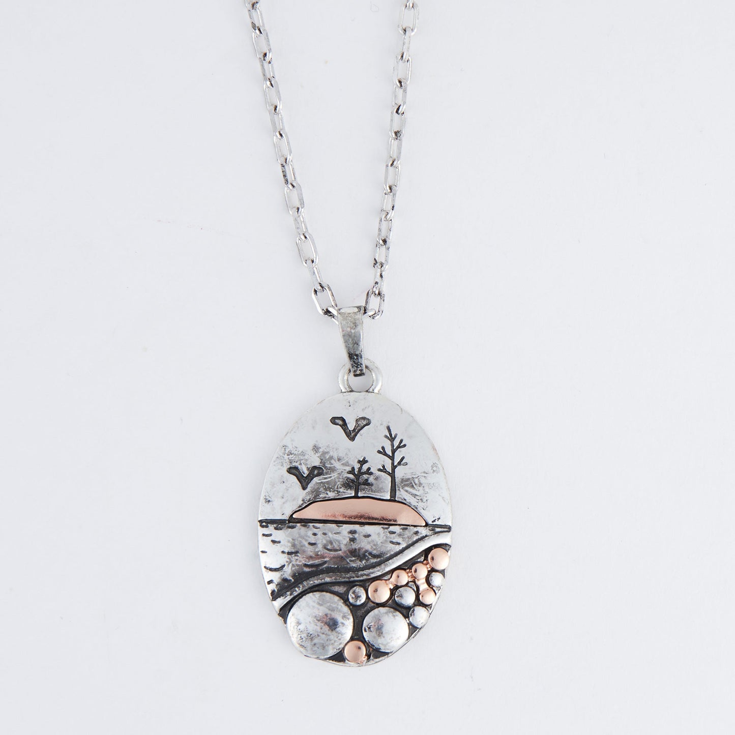 Sinclair Oval Nature Pendant Necklace