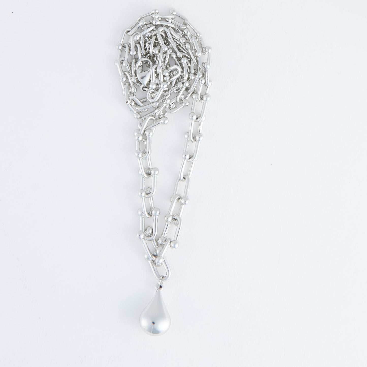 Kennie Teardrop Pendant Necklace