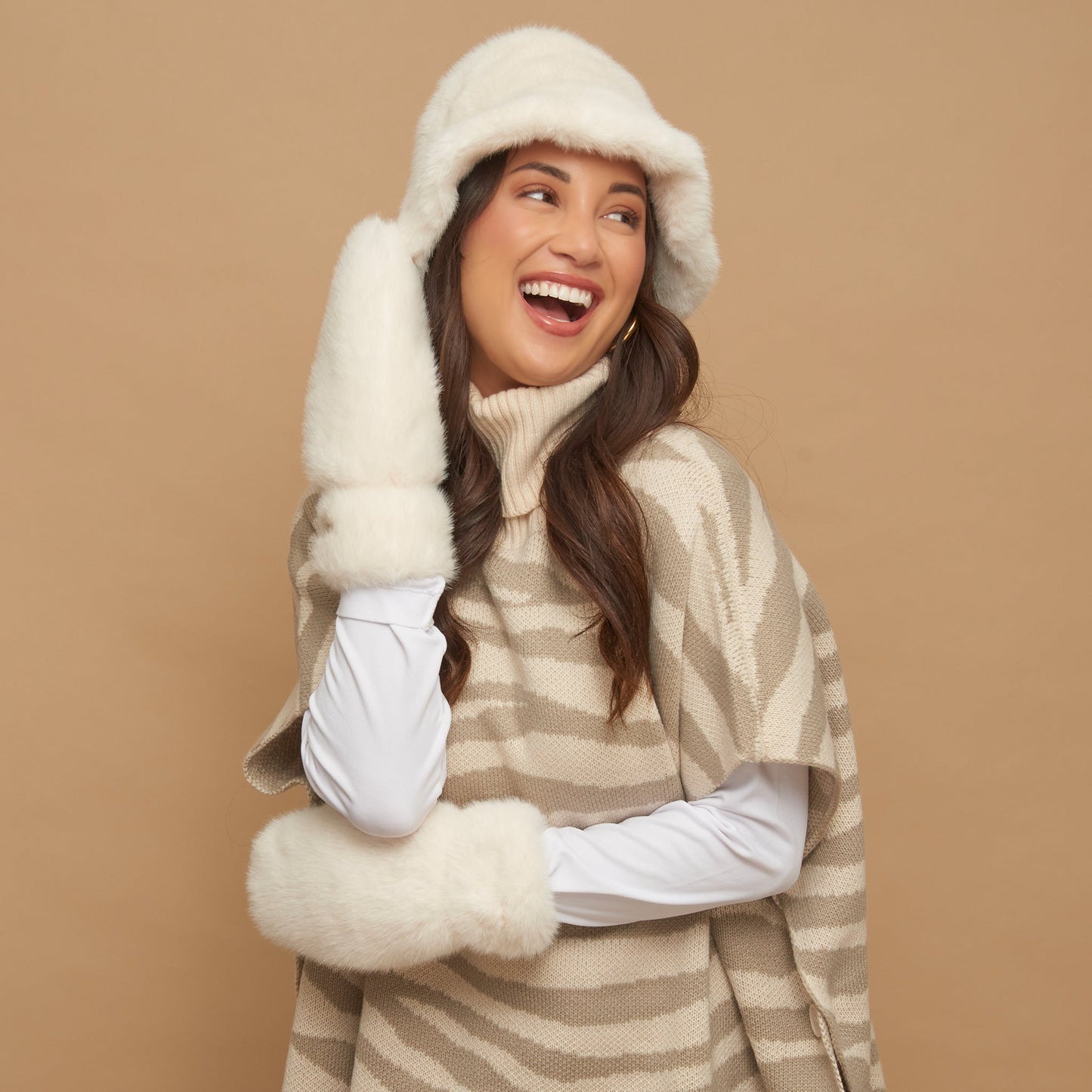 Spencer Faux Fur Mittens