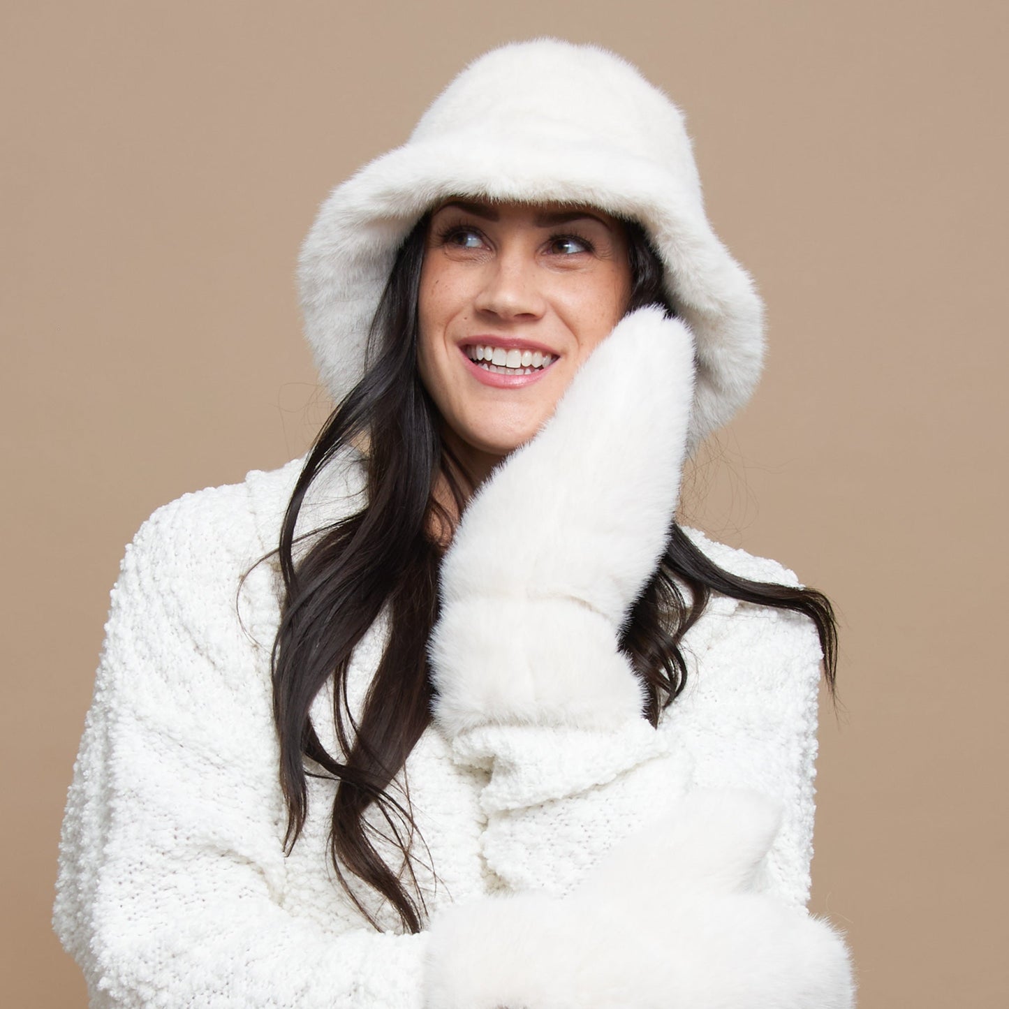 Spencer Faux Fur Mittens