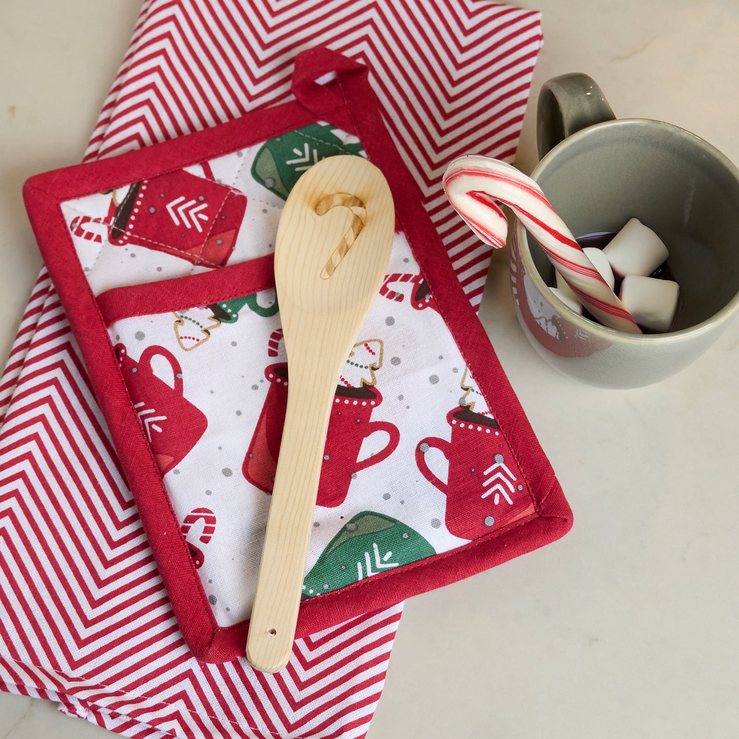 3 Piece Holiday Mugs Kitchen Set