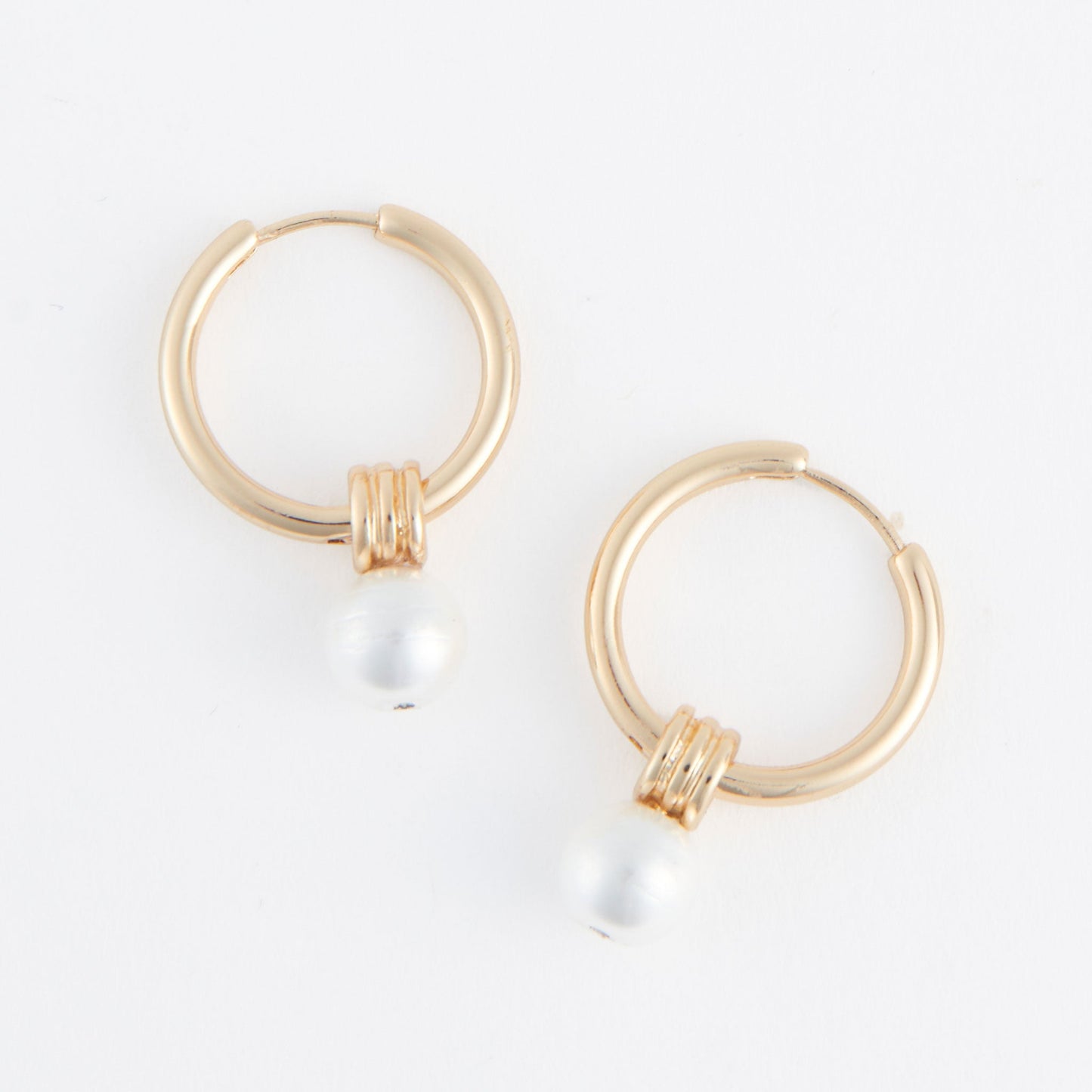 Nicola Pearl Hoop Earrings
