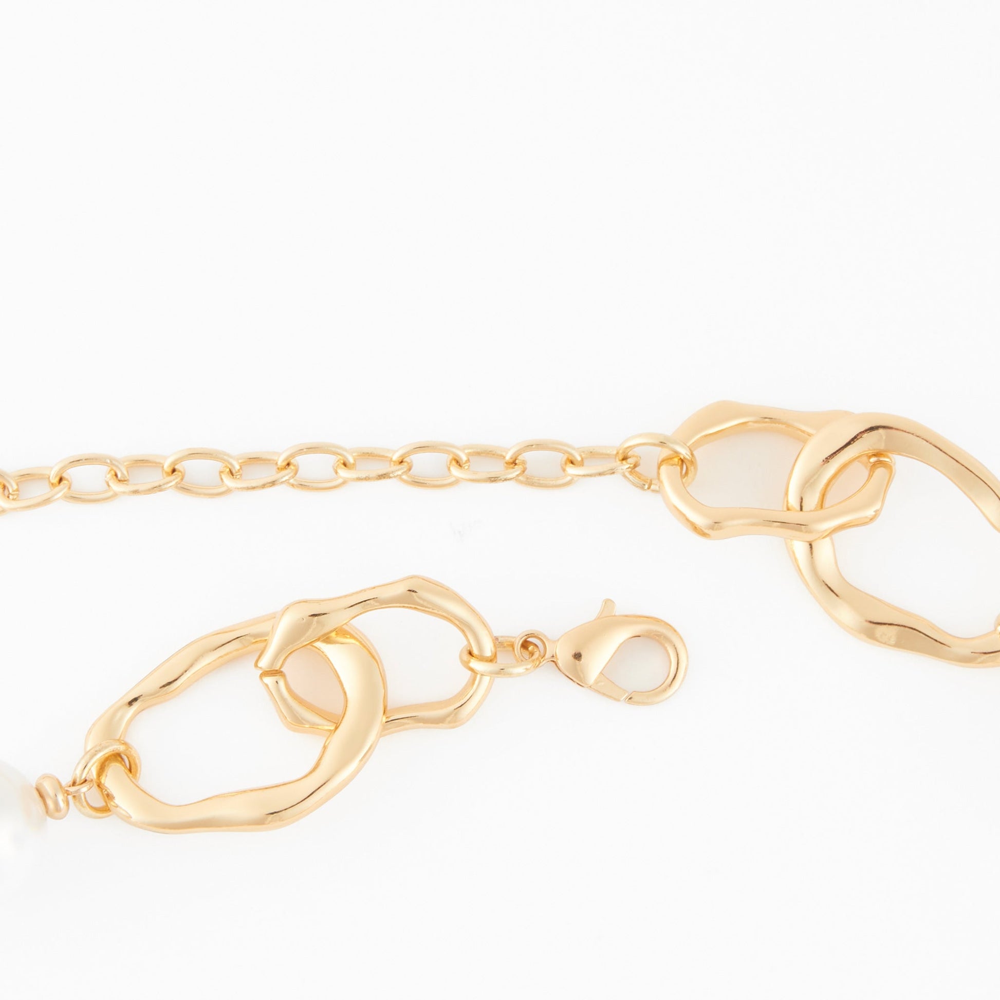 Elodie Chunky Linked Pearl Necklace