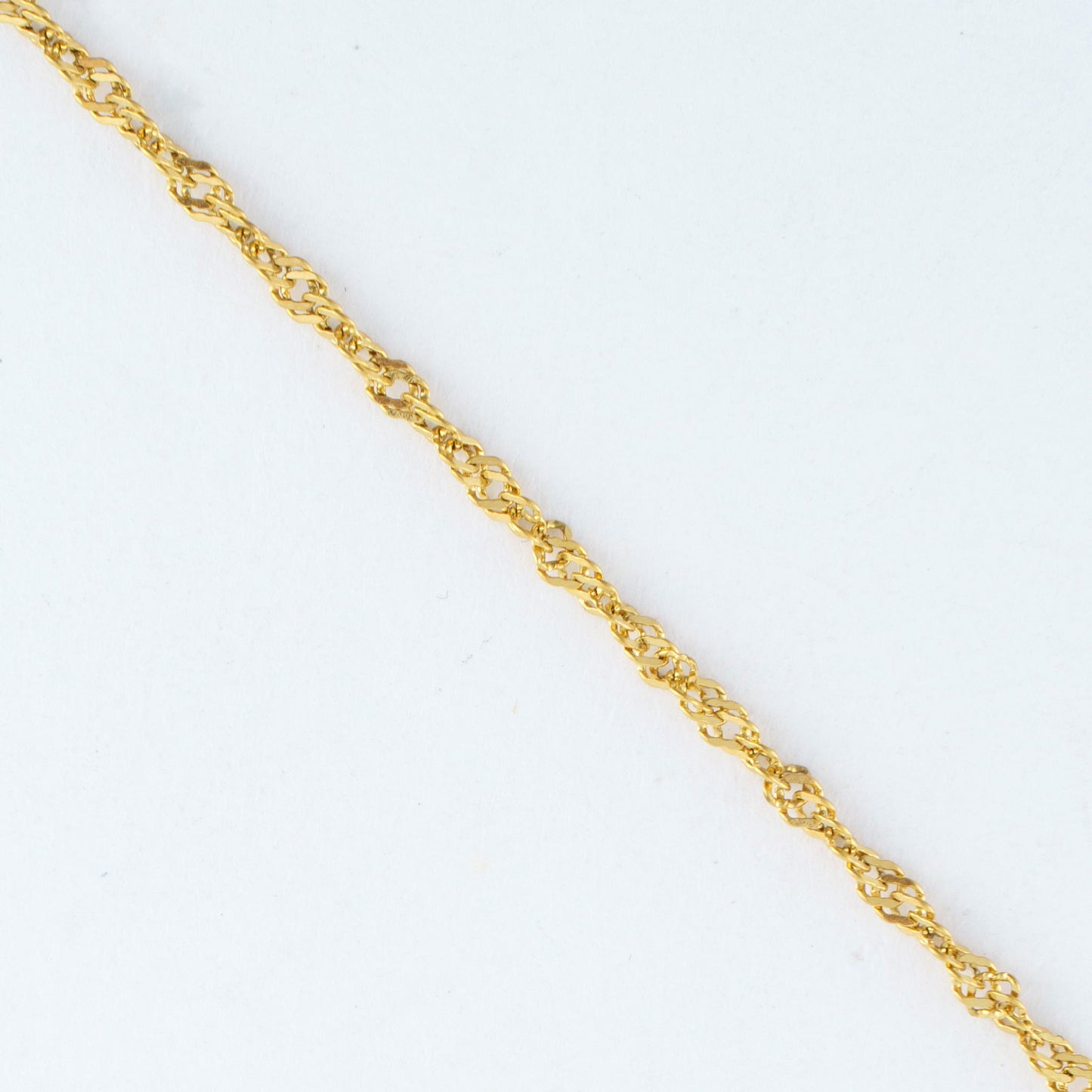 Narelle Waterproof Twisted Chain Necklace