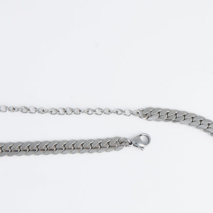 Narelle Waterproof Herringbone Chain Necklace