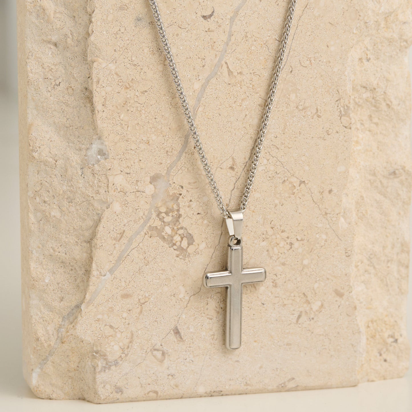 Narelle Waterproof Unisex Wheat Chain Cross Necklace