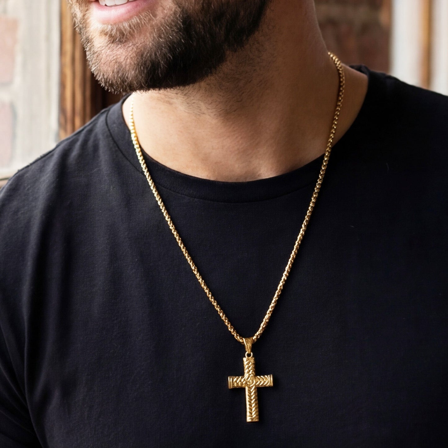 Narelle Waterproof Unisex Box Chain Cross Necklace