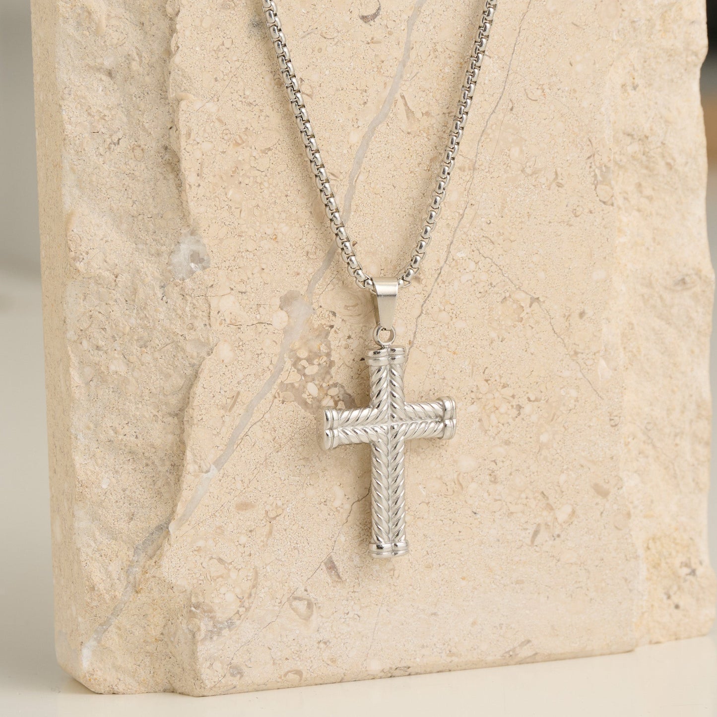 Narelle Waterproof Unisex Box Chain Cross Necklace
