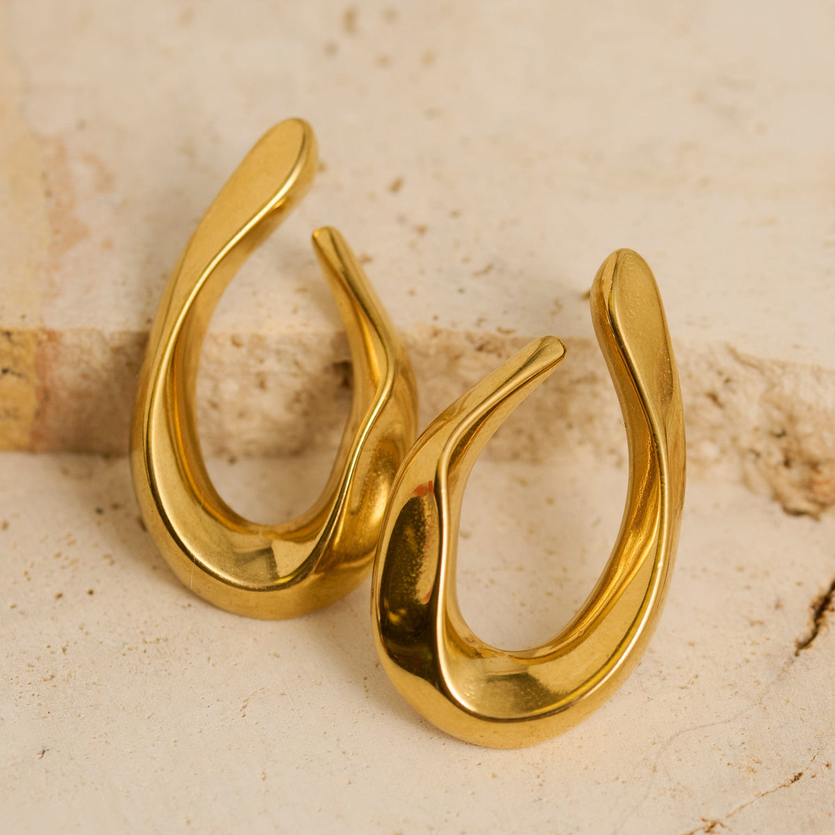 Narelle Waterproof Twisted Teardrop Earrings