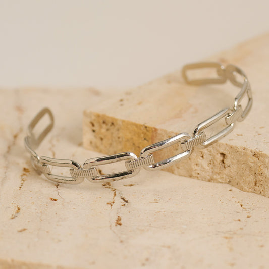 Narelle Waterproof Oval Paperclip Link Cuff Bracelet