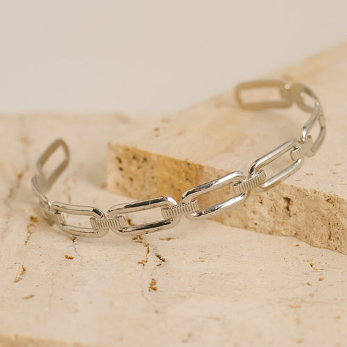 Narelle Waterproof Oval Paperclip Link Cuff Bracelet