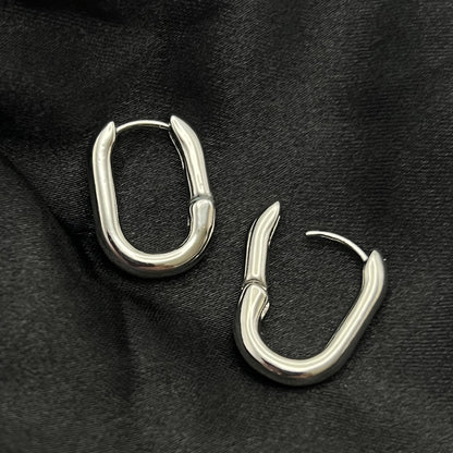 Medium Link Huggie Hoop Earrings