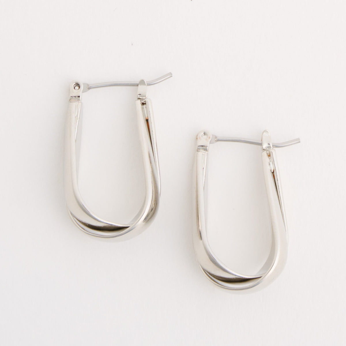 Scalloped Coin Edge Open C-Hoop Earrings