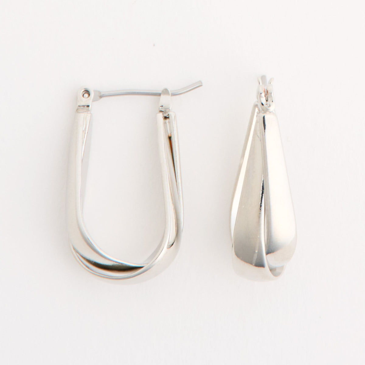 Scalloped Coin Edge Open C-Hoop Earrings