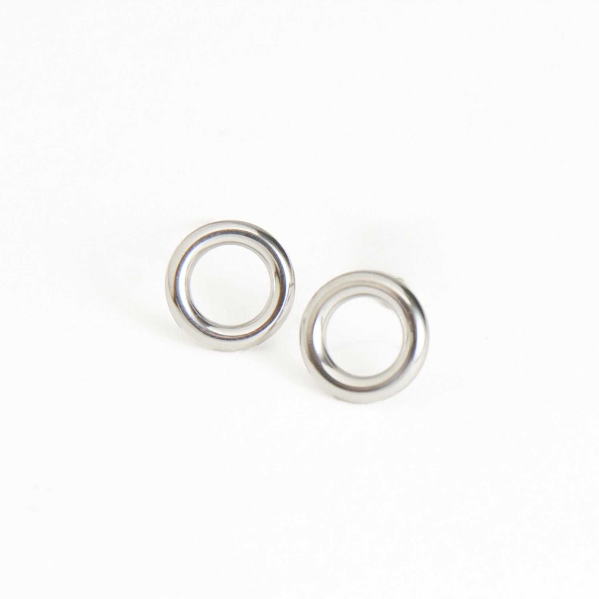 Narelle Waterproof Circle Stud Earrings