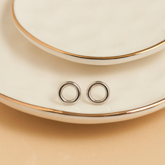 Narelle Waterproof Circle Stud Earrings