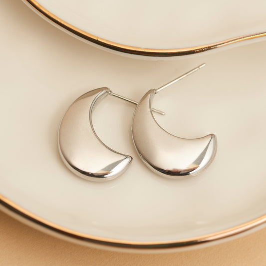 Narelle Waterproof Pointed Waterdrop Earrings
