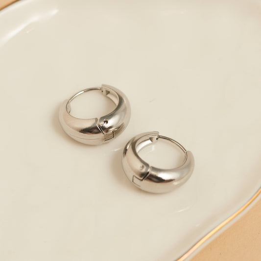 Narelle Waterproof Graduated Hoop Earrings