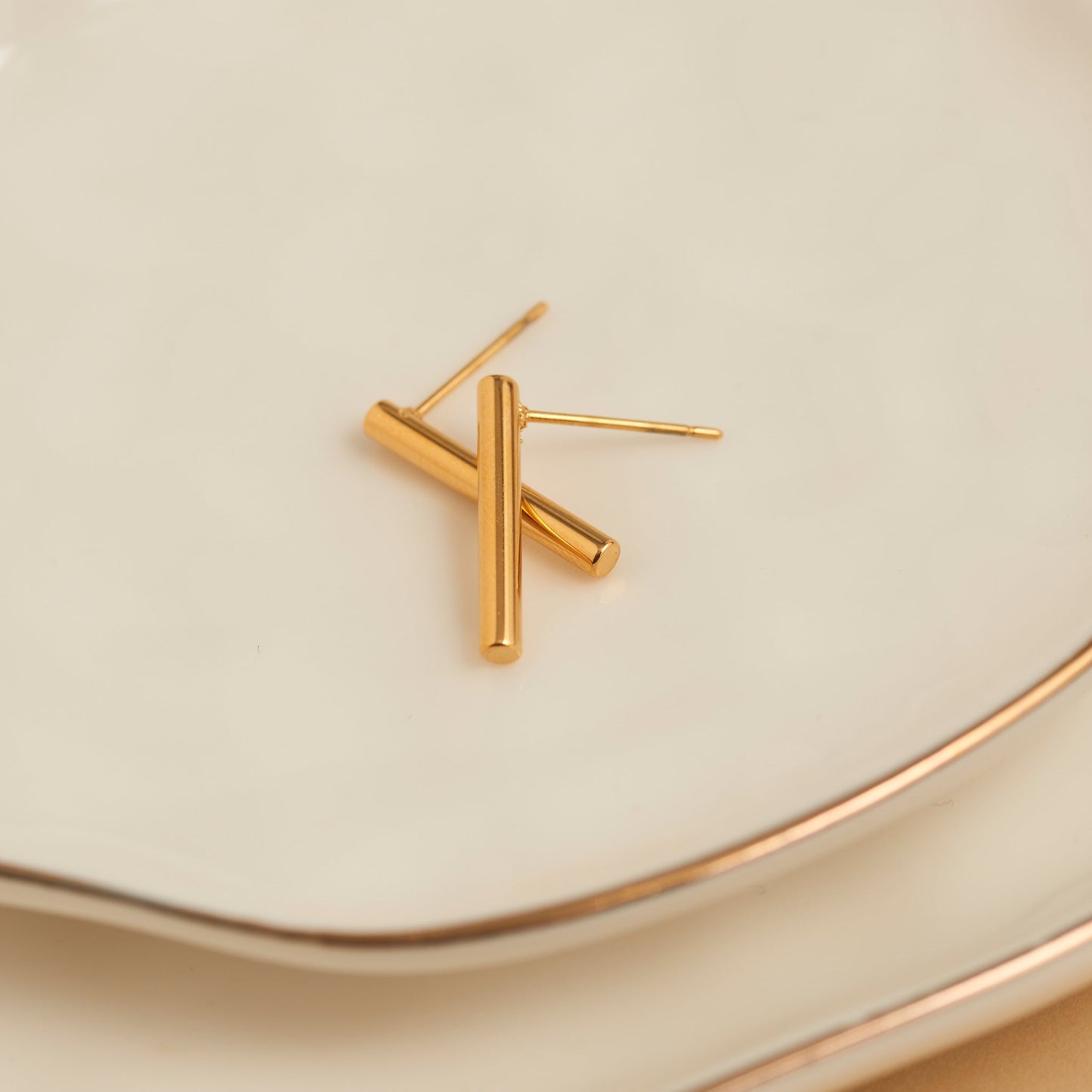 Narelle Waterproof Round Bar Stud Earrings