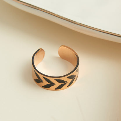 Ss Chevron Black/Rose Gld Ring