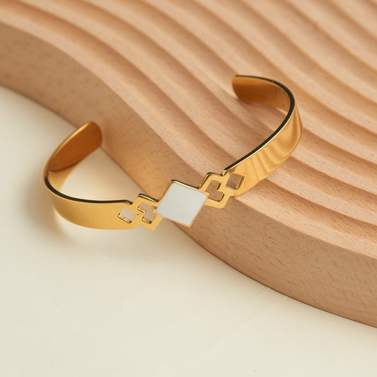 Ss Multi Diamond Br- Gld/White