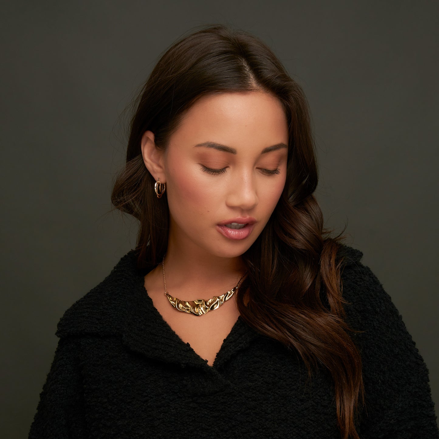 Gold Crumpled Metal Collar Necklace