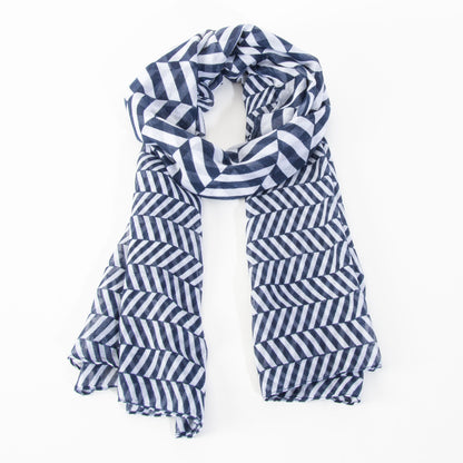 Kira Lightweight Scarf